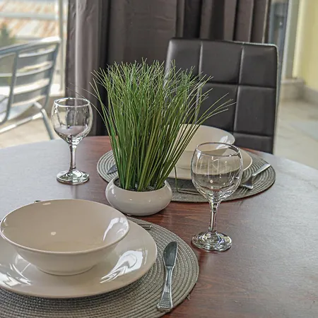 Panoramic Terrace View In Center 아파트