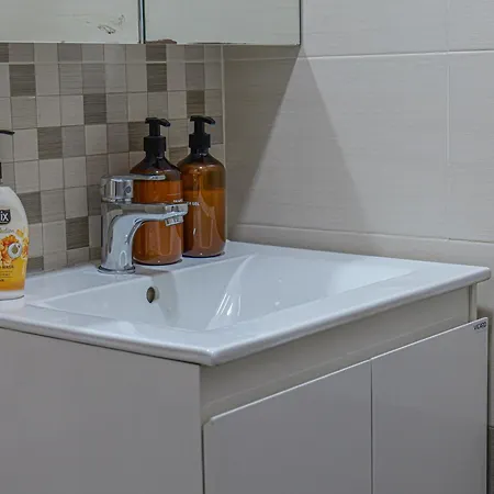 Panoramic Terrace View In Center